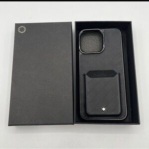 Montblanc Extreme 3.0 Hardcase iPhone 15 Pro Max Black Phone Case card holder